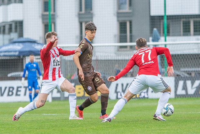 也折射出了 也折射出了